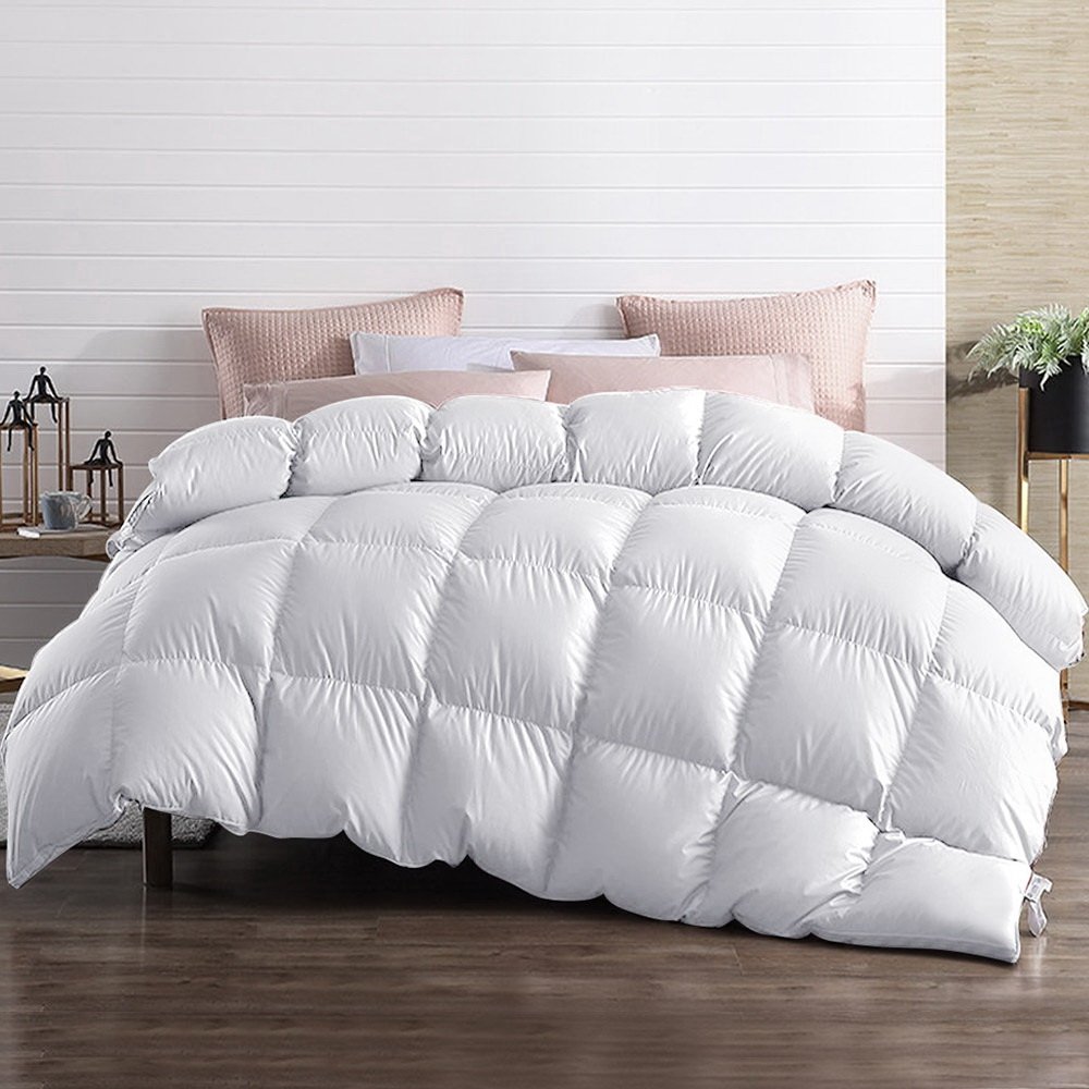 QUILT-GOOSE-700-K-202502281412-00.jpg Giselle Bedding 700GSM Goose Down Feather Quilt King - Image 1