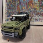 Technical Rover Defender Collector'S Building Blocks Set - Image 2
