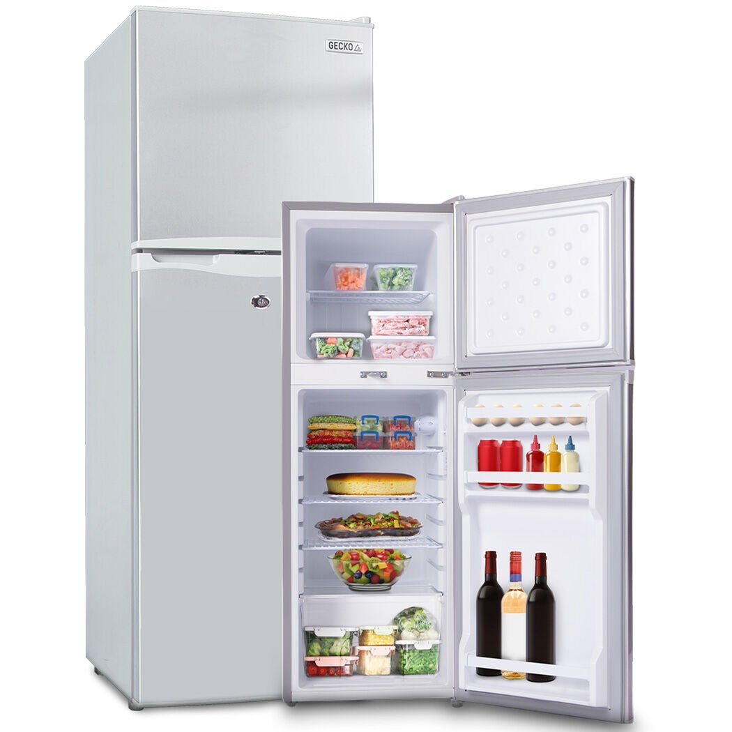 V219-CMPFRUGK14SA-225557-00 GECKO 142L Upright Portable Fridge / Freezer, 12V/24V for Motorhome and Caravan, Silver - Image 1