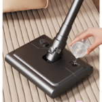 Black spray-painted model Wireless Stick Vacuum Cleaner with 14000Pa Suction, HEPA Filter & 350ml Water Tank for Wet Dry Cleaning, Ideal for Home Use - Image 10