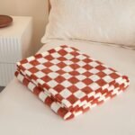 Red and brown checkered pattern Double-Sided Plaid Fleece Blanket â€“ 100Ã—150cm Machine Washable, No-Shedding Flannel Throw for Office, Air Conditioning & Nap Use