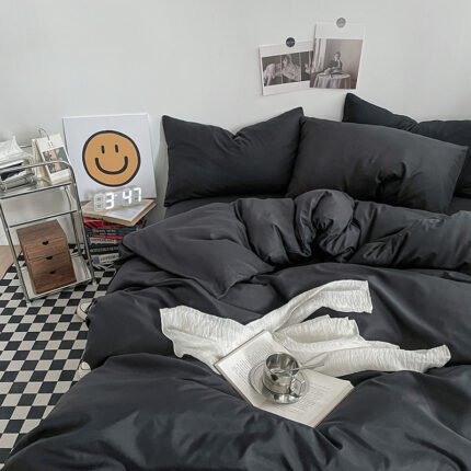 Black Washed Cotton Bedding Set - Solid Color Fitted Sheet Style, 4-Piece Set for 1.8m Bed, Includes 10 Random Color Quilt Fasteners