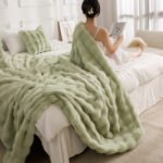 Green Luxury Tuscany Fleece Rabbit Fur Bubble Blanket (140 x 200 CM) - Double-Sided Thickened Soft Plush Bedding & Sofa Throw - Image 2