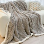 Grey 180*200cm Double Blanket, Taffeta Fleece Blanket, Thick Winter Quilt, Lambswool Coral Fleece Small Blanket, Office Nap Blanket, Sofa Cover Blanket, Bedding, Machine Washable