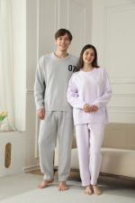 Light Purple Women's Warm & Cozy Semi-Flannel Couple's Pajamas - Knitted Digital Pattern, Soft Fleece Material, Pullover Style: The Ideal Choice for Loungewear in Autumn and Winter.